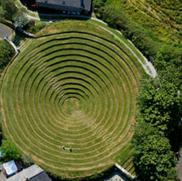 Gwennap Pit Busveal - Barry Gamble